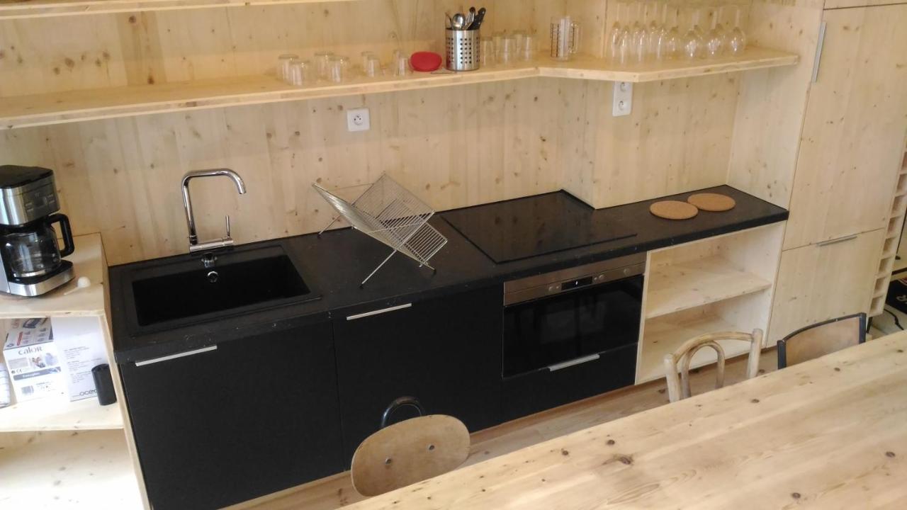 Lons Appartement T1 Centre Ville Екстериор снимка