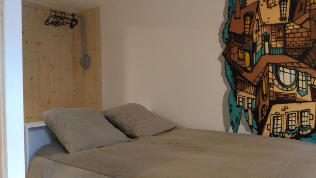 Lons Appartement T1 Centre Ville Екстериор снимка